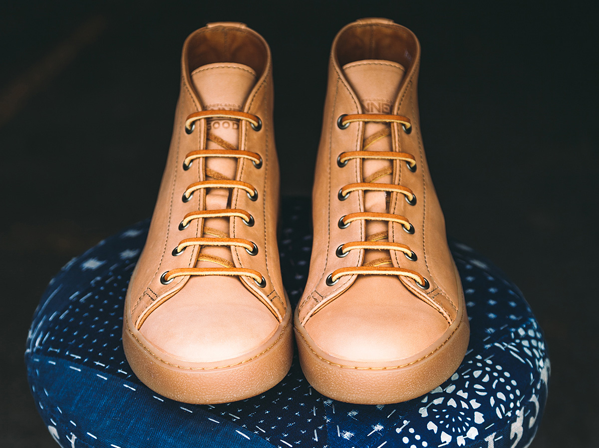 1-Tanner_Goods_X_Rancourt_Court_Classic_Natural_Essex_web_res_lifestyle02_6