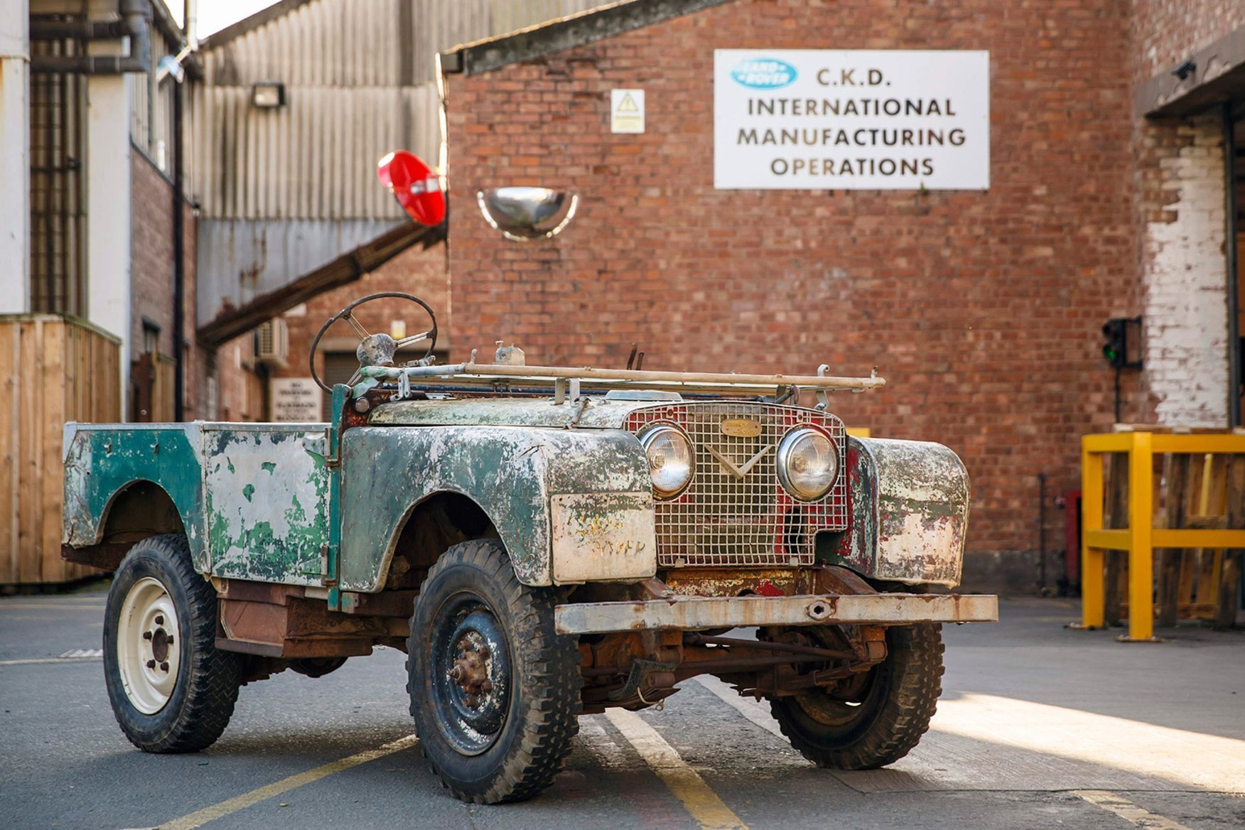 land-rover-series-reborn16-8-1