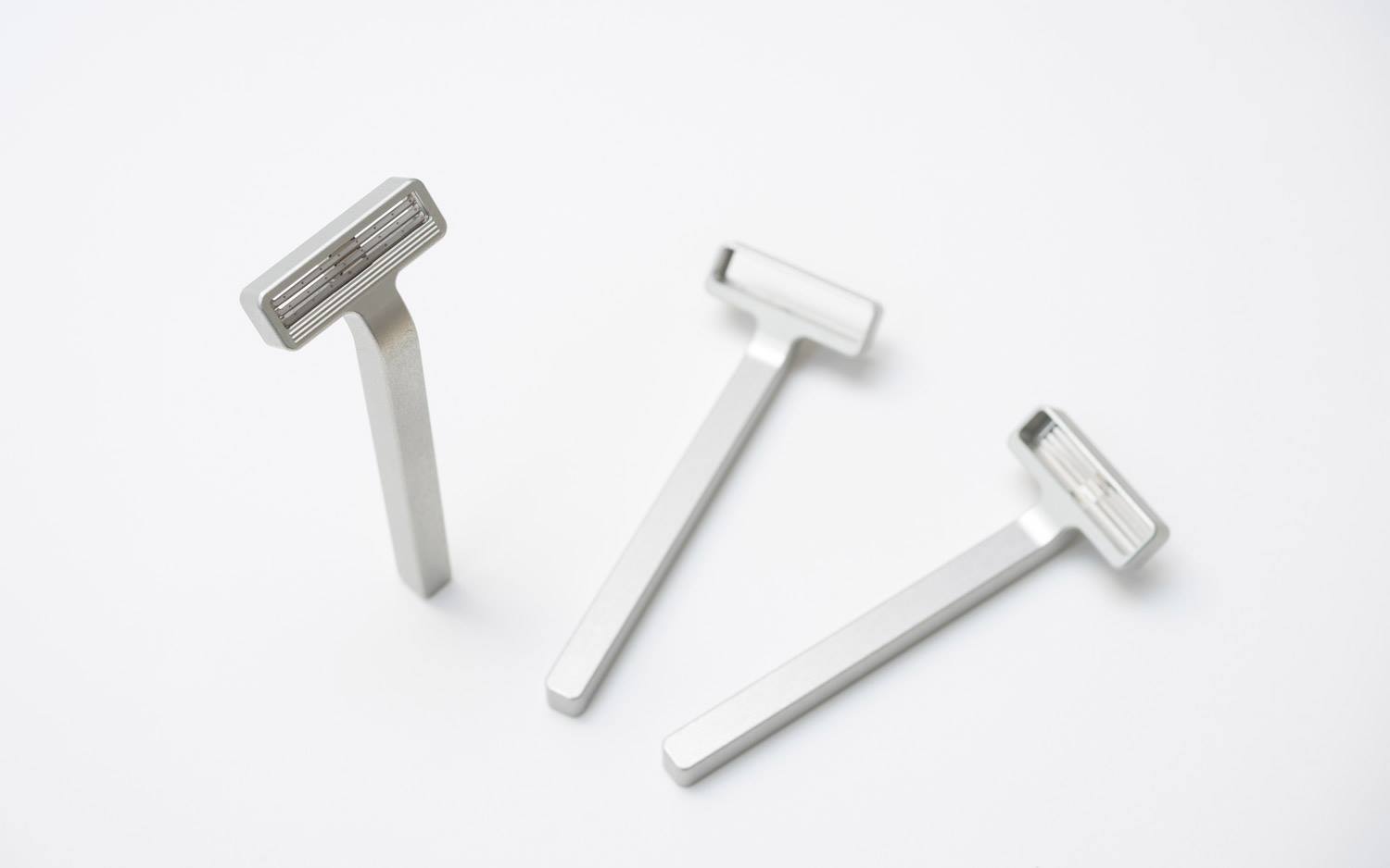 redesigning-the-classic-razor-2