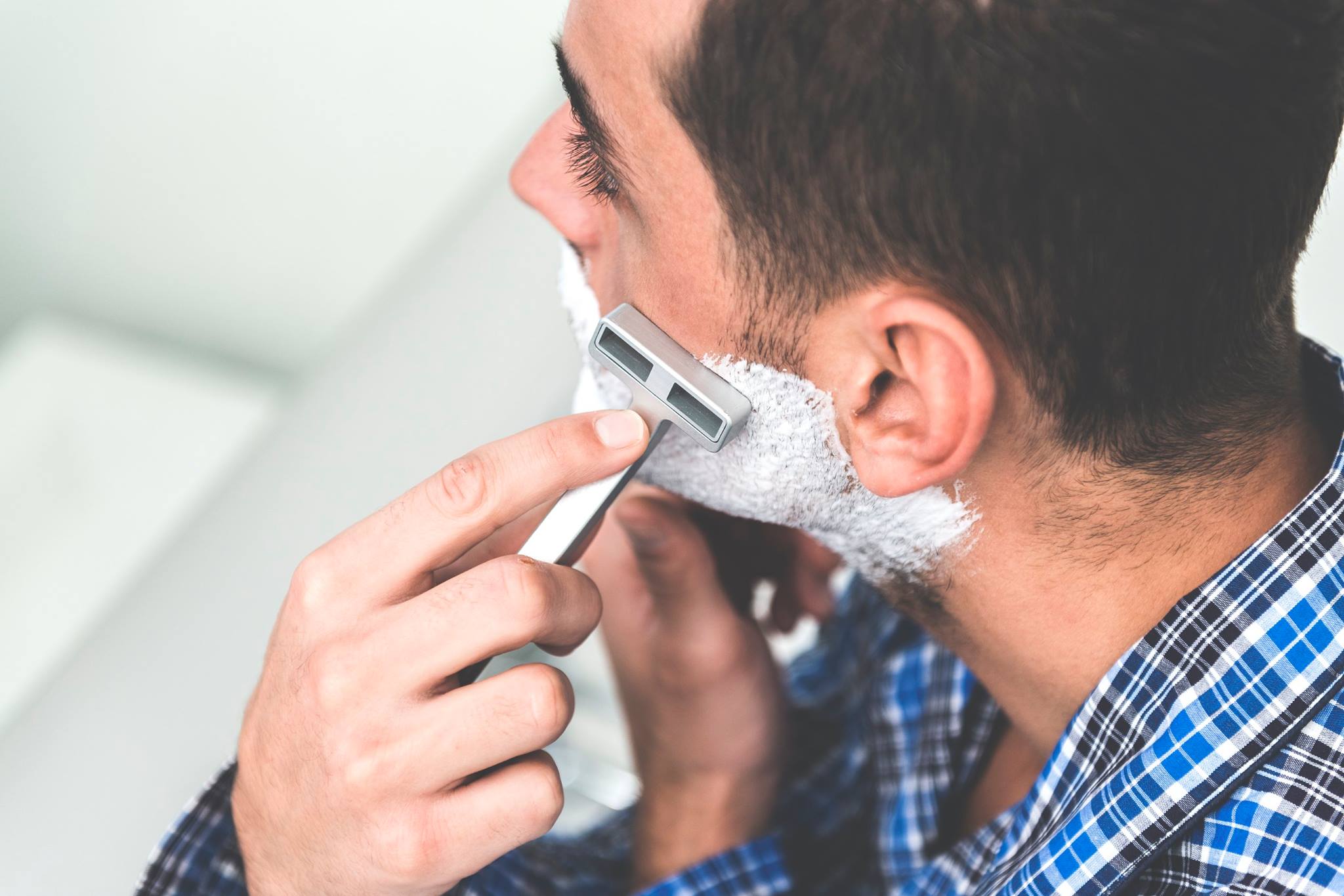 redesigning-the-classic-razor-3