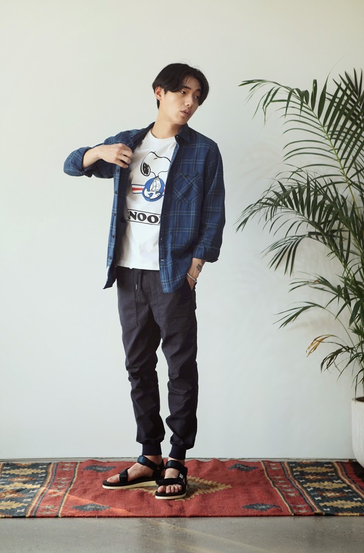 Suicoke-SpringSummer-2015-Lookbook-DerriusPierreCom-6