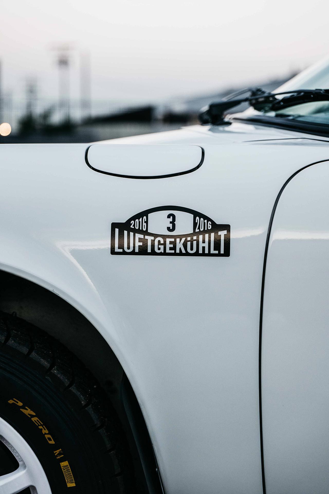 the-luftauto-luftgekühlt-modernica-porsche-gessato-18