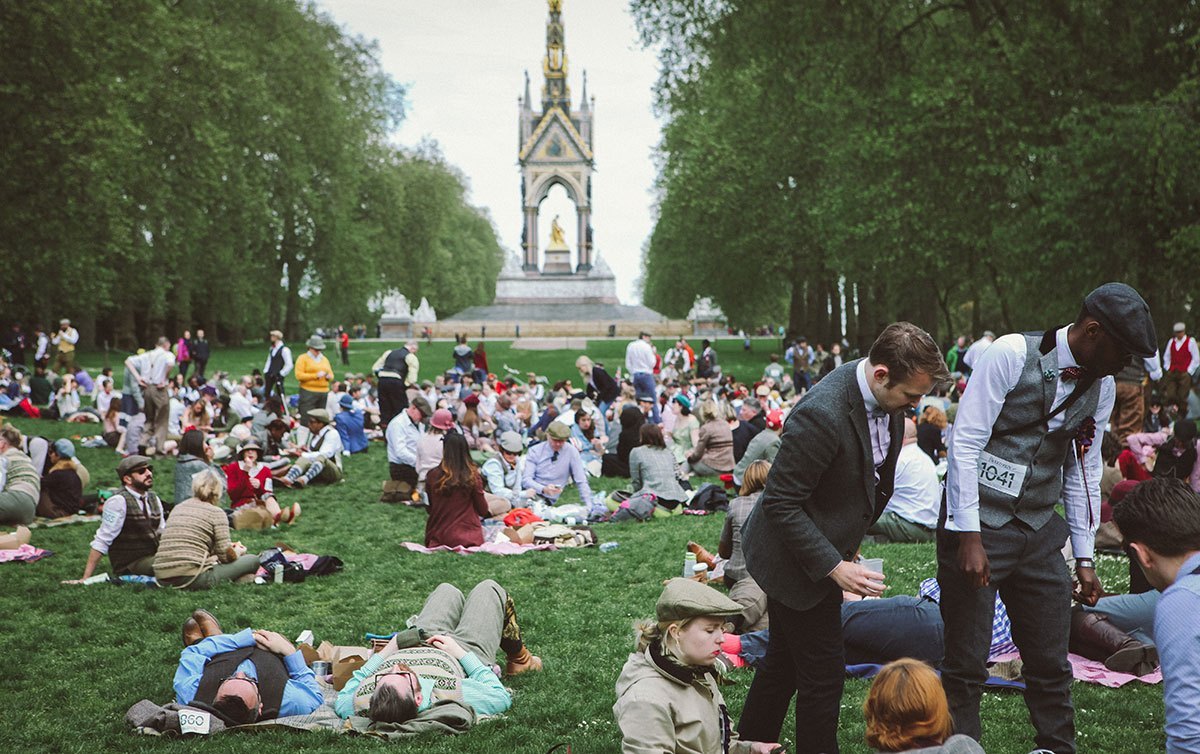 tweedrunL_picnic