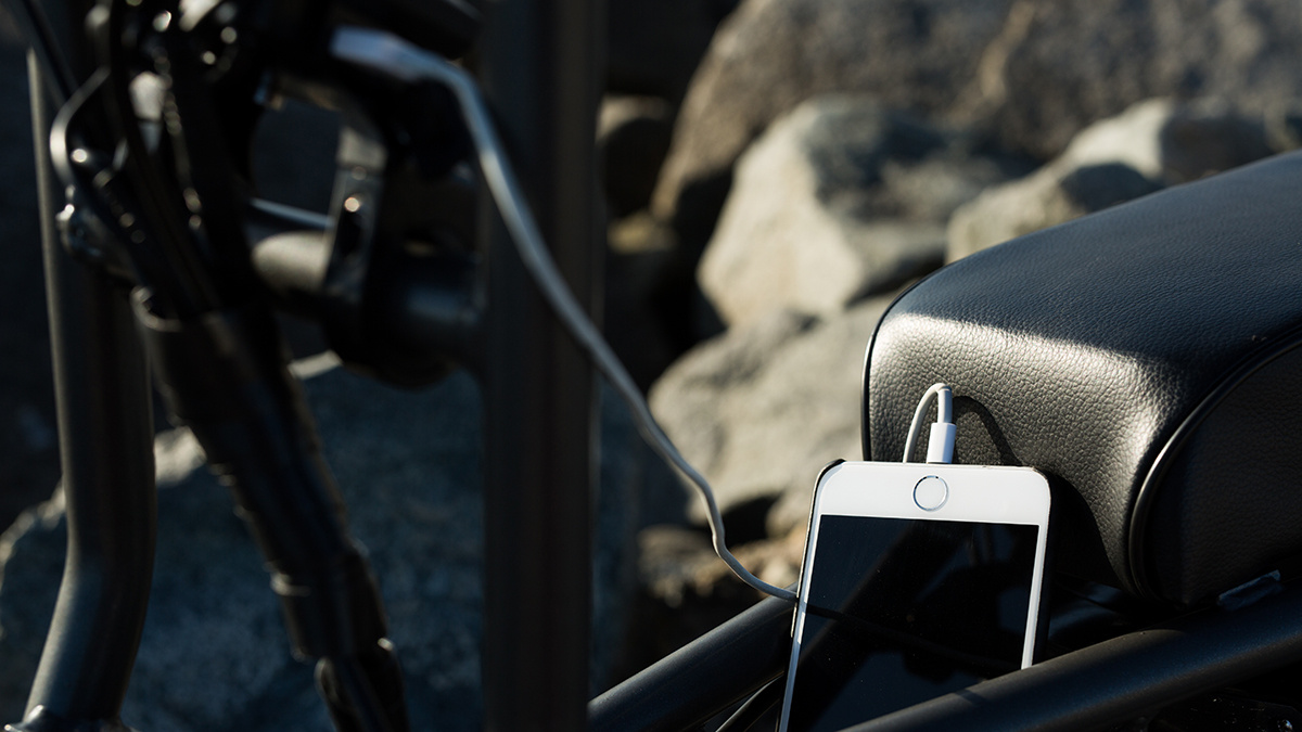 Phone-Charging-1200