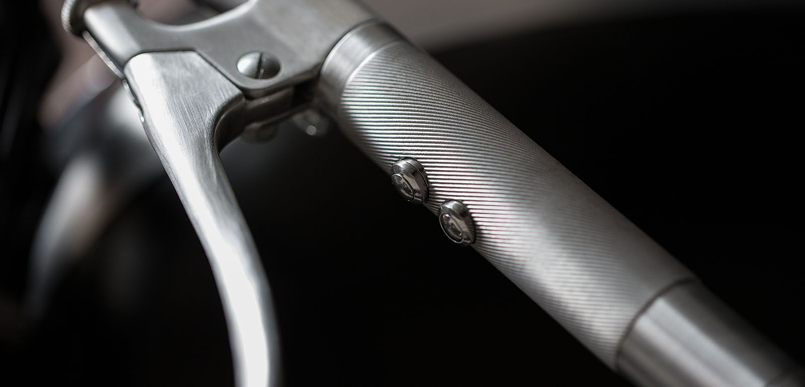 UYC_largeimage_lightbox_Controls