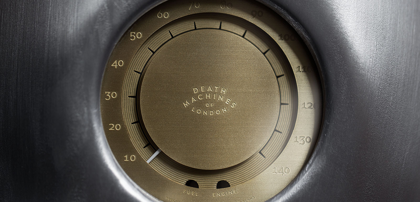 UYC_largeimage_lightbox_Speedo_01