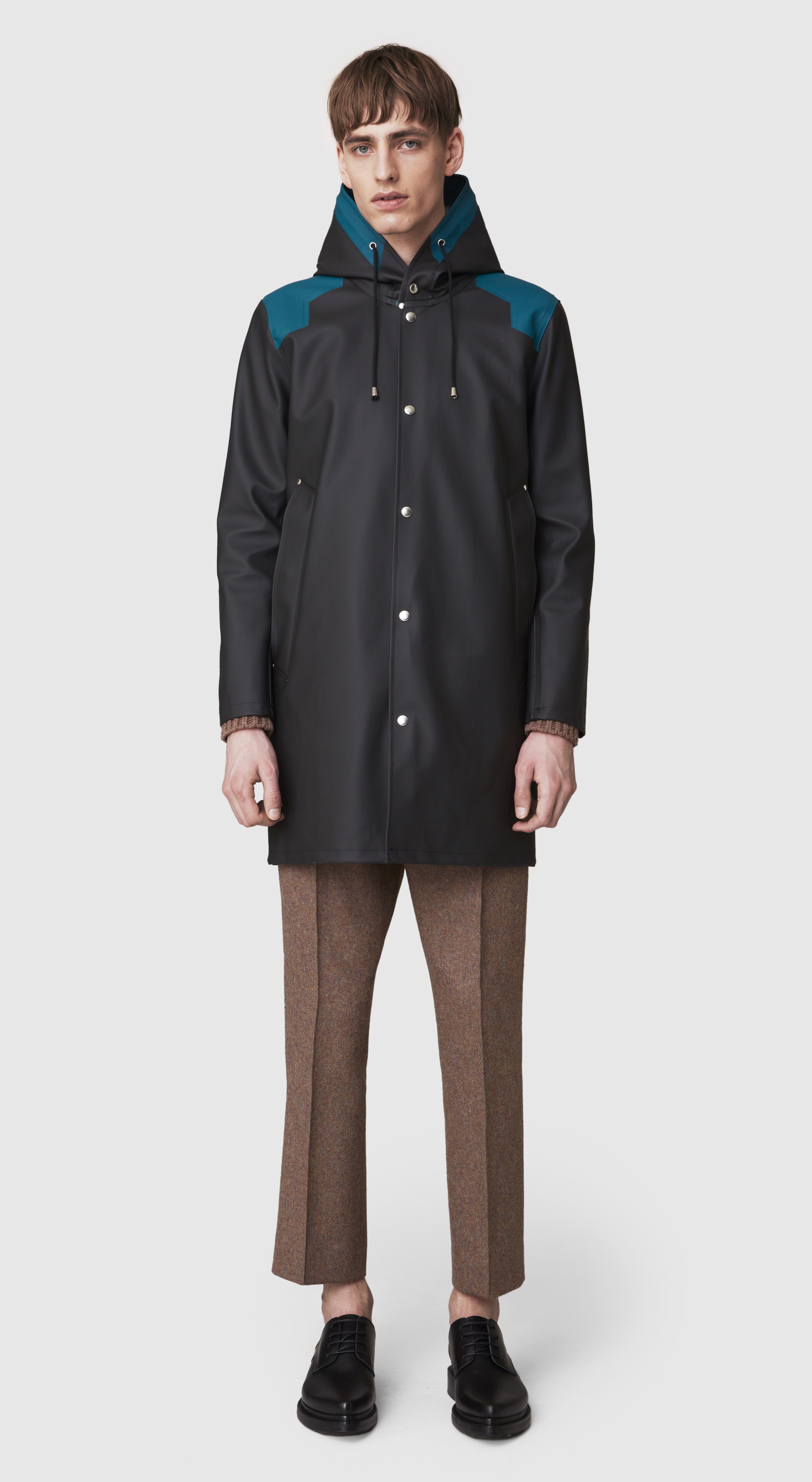 stutterheim_aw16_g_rdet_petrol_front