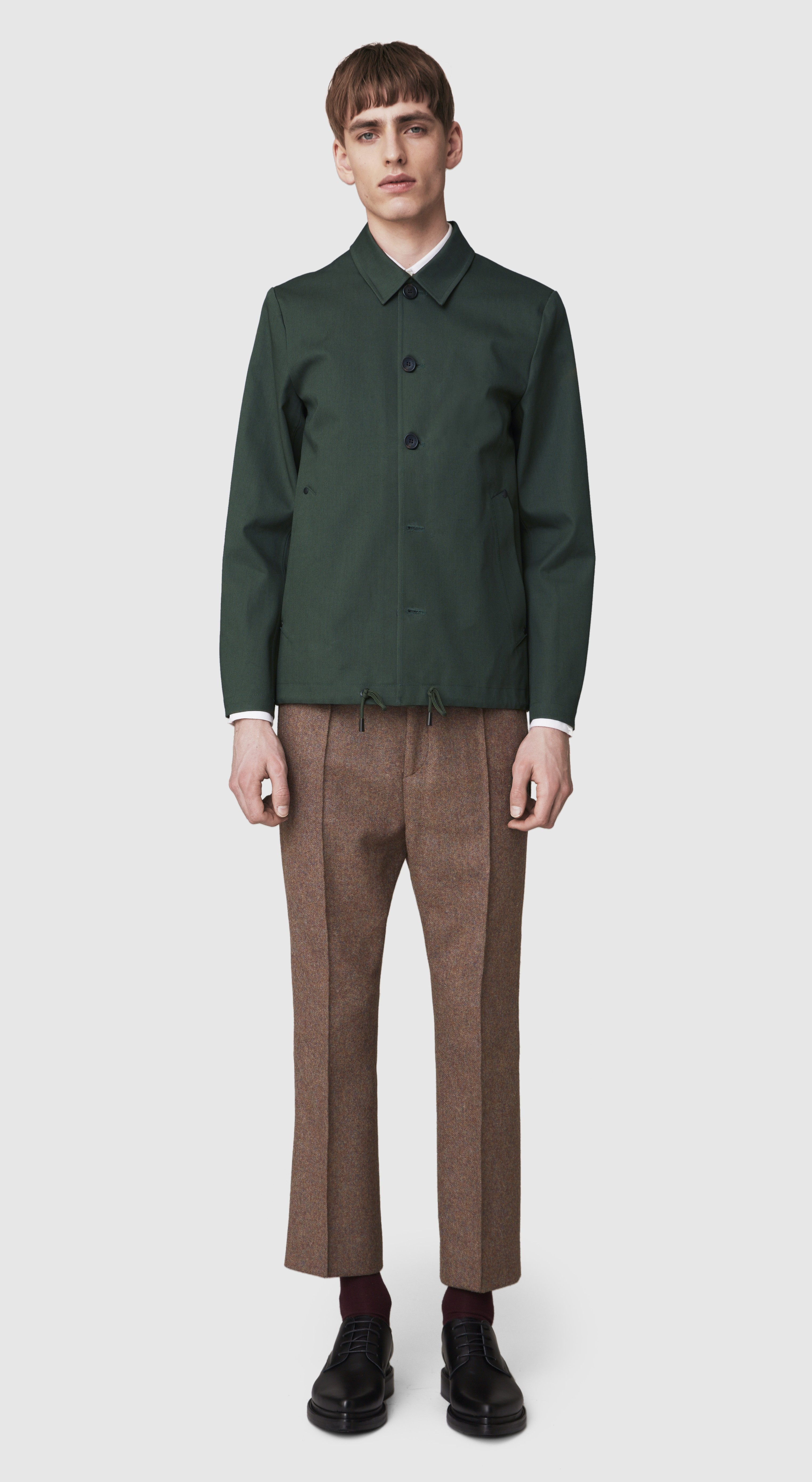 stutterheim_aw16_slussen_green_front