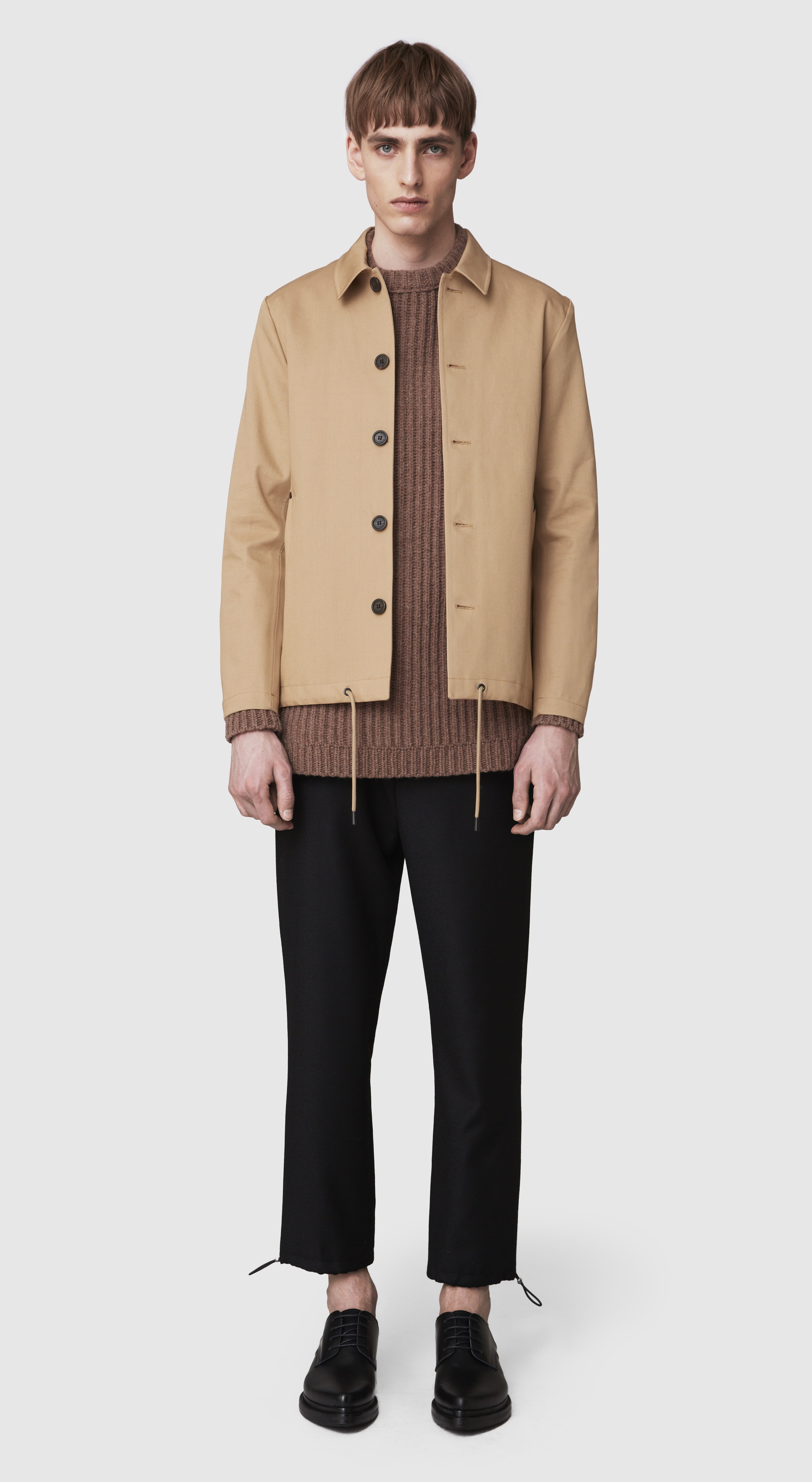 stutterheim_aw16_slussen_sand_front