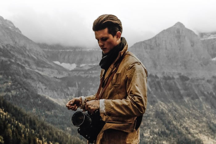 这位满是纹身的美国大男孩说：“漂泊人生是每个男人都有的冲动！”