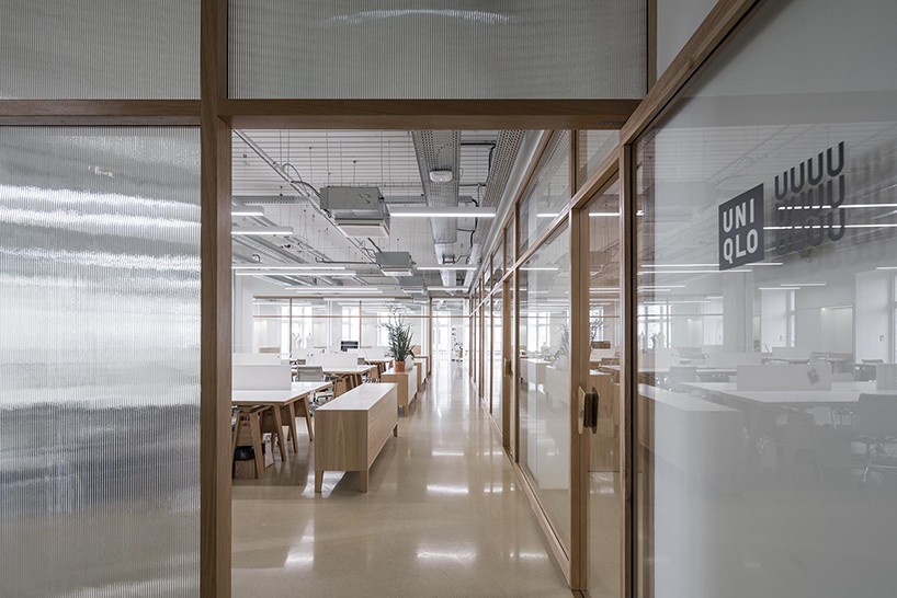 cigue-architecture-uniqlo-u-rd-center-paris-designboom-02-818x546