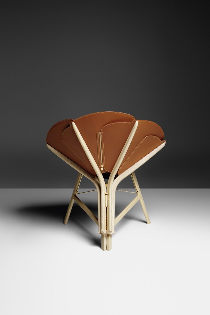 lifestyle_chair_Raw-Edges