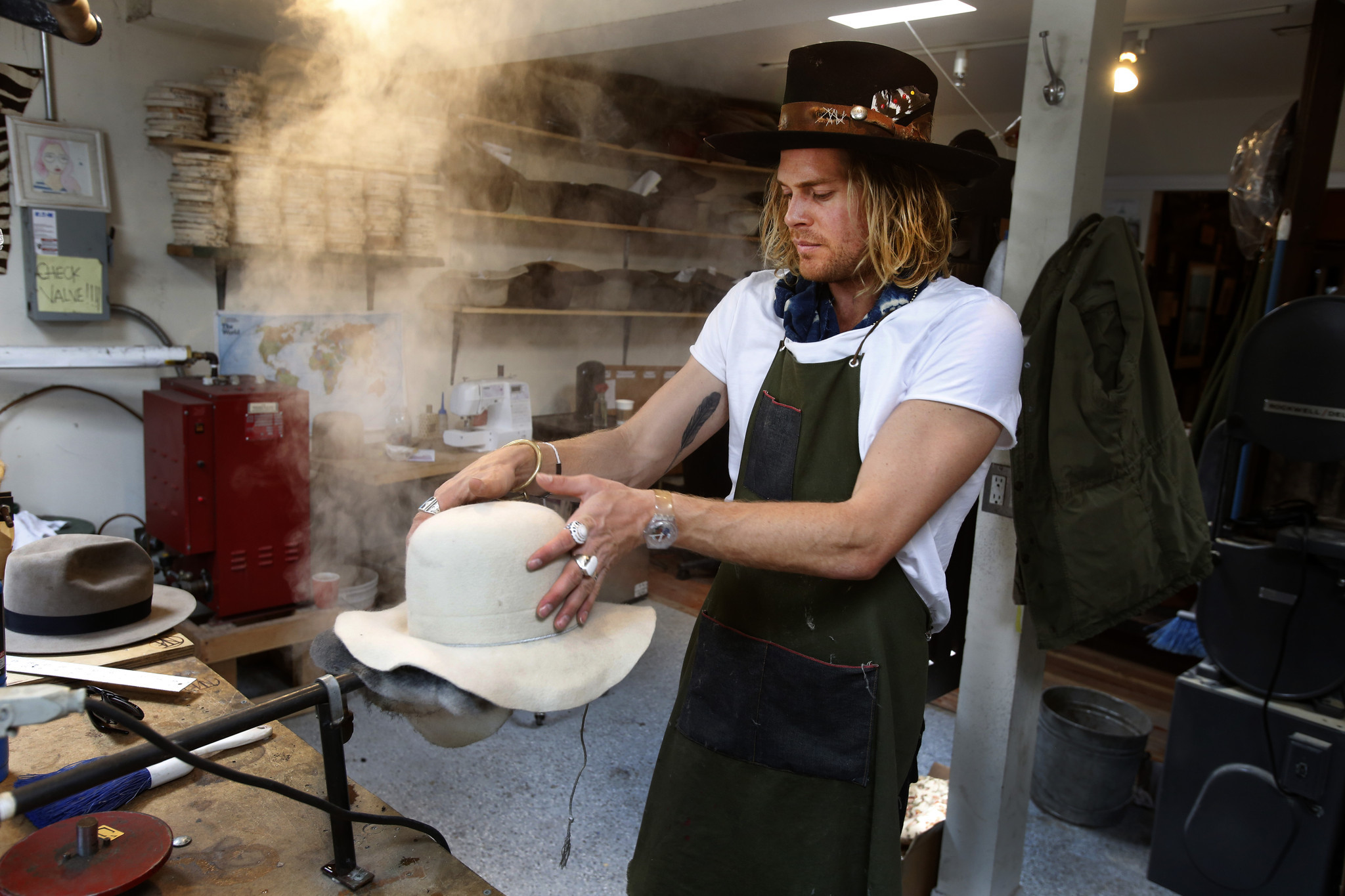 la-nick-fouquet-model-hatmaker-006
