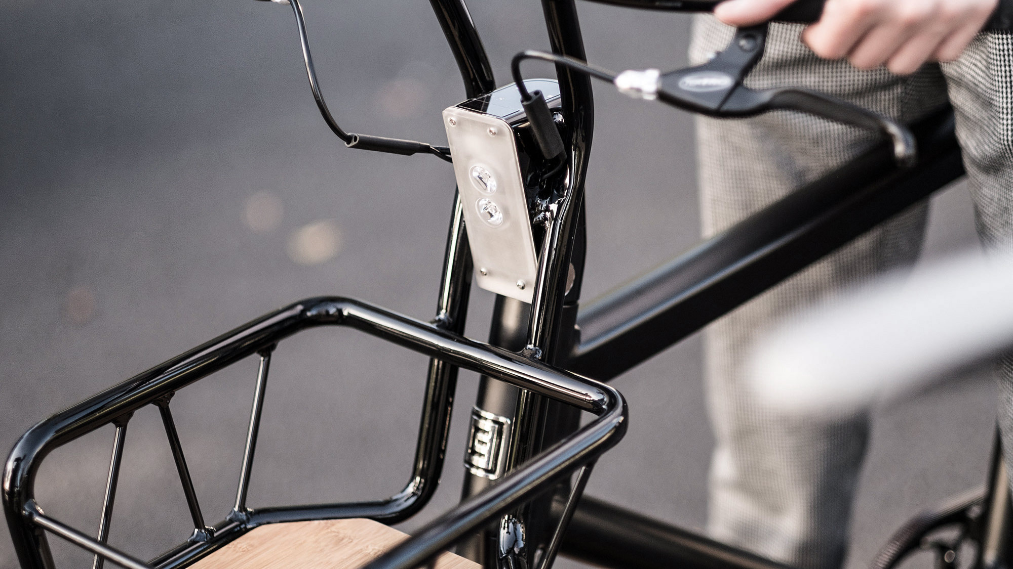 volta-e-bike-by-pure-cycles-gessato-3
