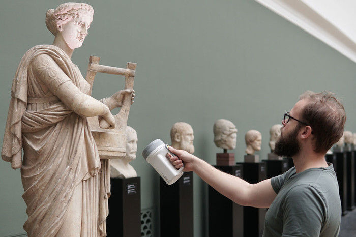 Lumen AR黑科技手电筒，提前进入未来交互时代