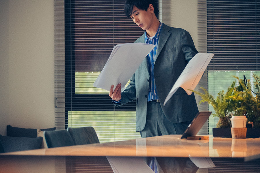 BEAUTY＆YOUTH打造全新西服套装，教你穿出商务出差旅行优雅状态