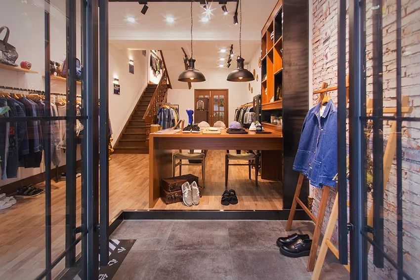 登门拜访vlog：开在上海弄堂里的精品时尚买手店element