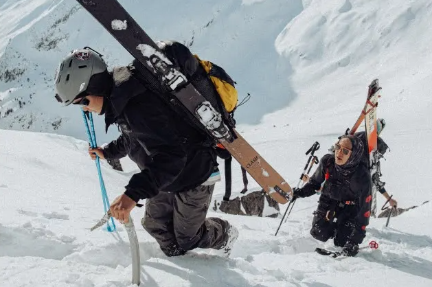 透过 Arc'teryx 的视角看加拿大原住民如何与他们祖先的根源相连