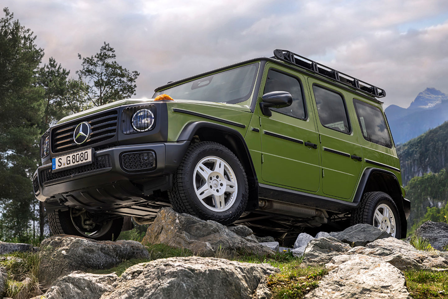 回归复古，Mercedes-Benz 亮相新款 G-Class “Stronger Than The 80s”