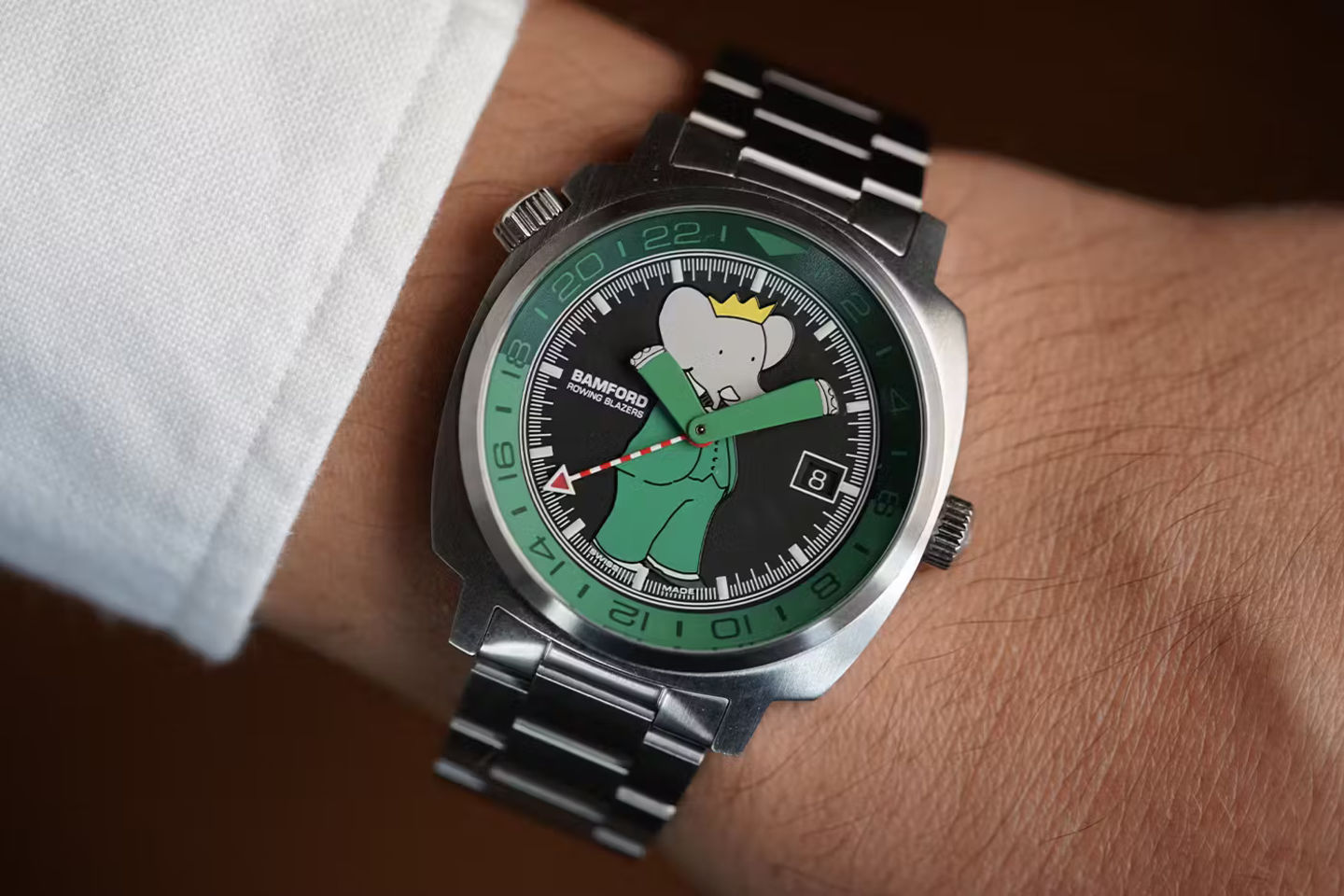 演绎预科时髦，Rowing Blazers x Bamford 发布联名 Babar GMT 腕表