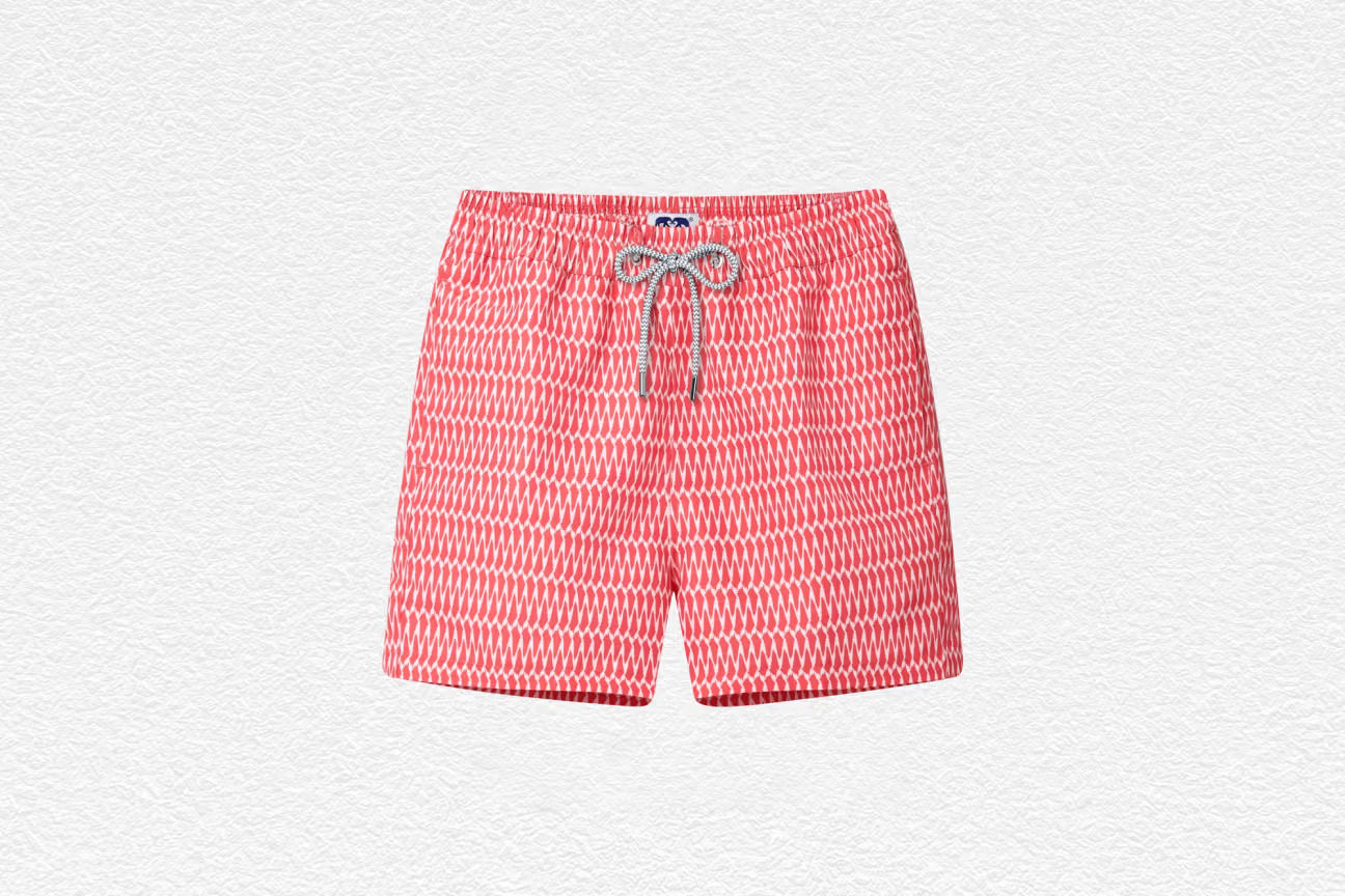 展现亮色系魅力，LOVE BRAND ＆ Co. 推出全新夏日泳裤