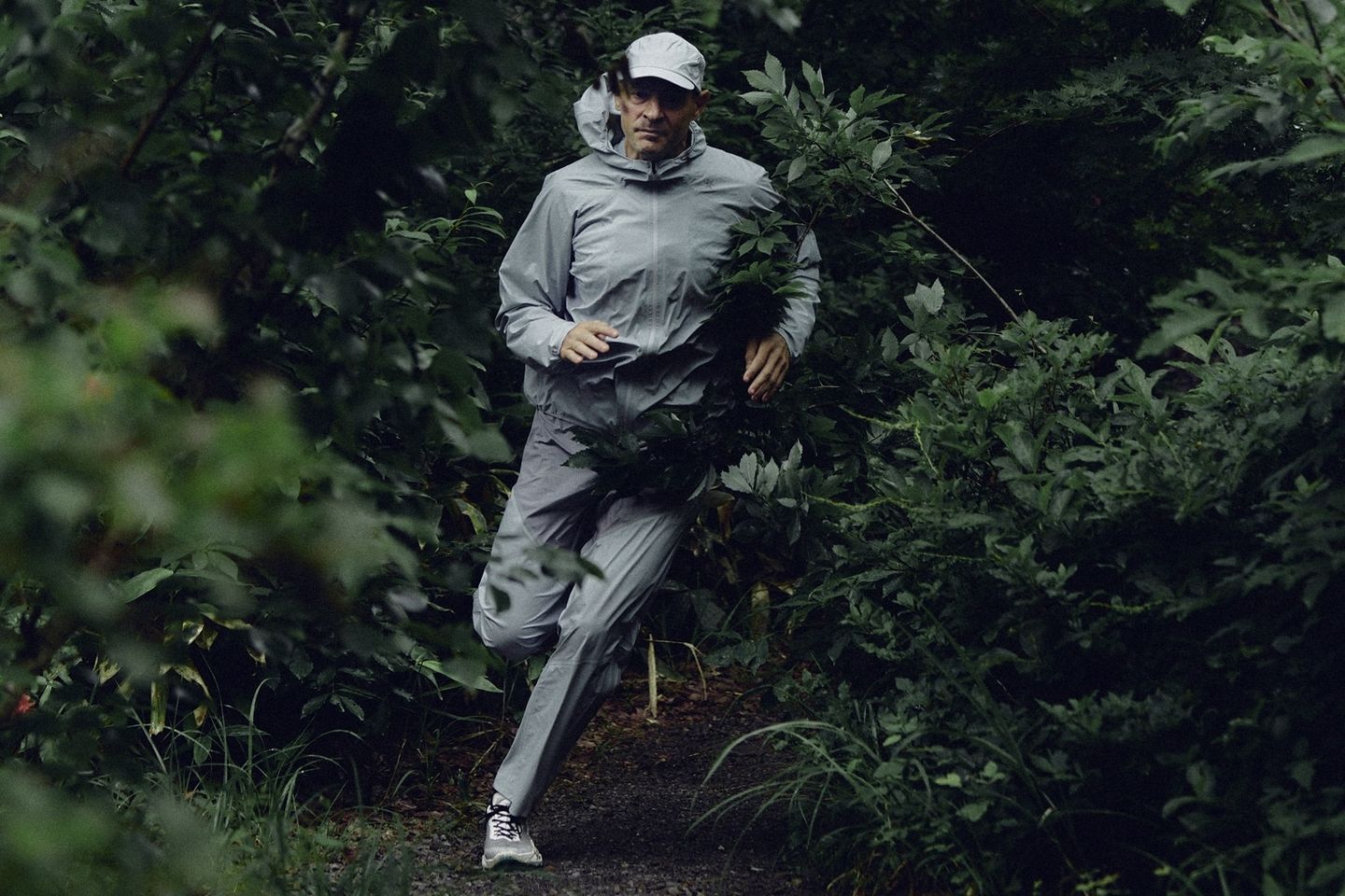 聚焦100英里越野跑挑战，Goldwin Chamonix系列装备全解析