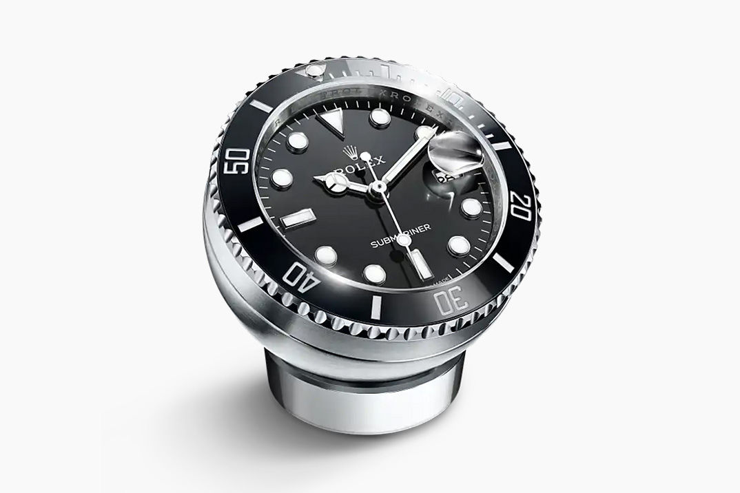 Rolex 发布全新 Submariner 桌面时钟