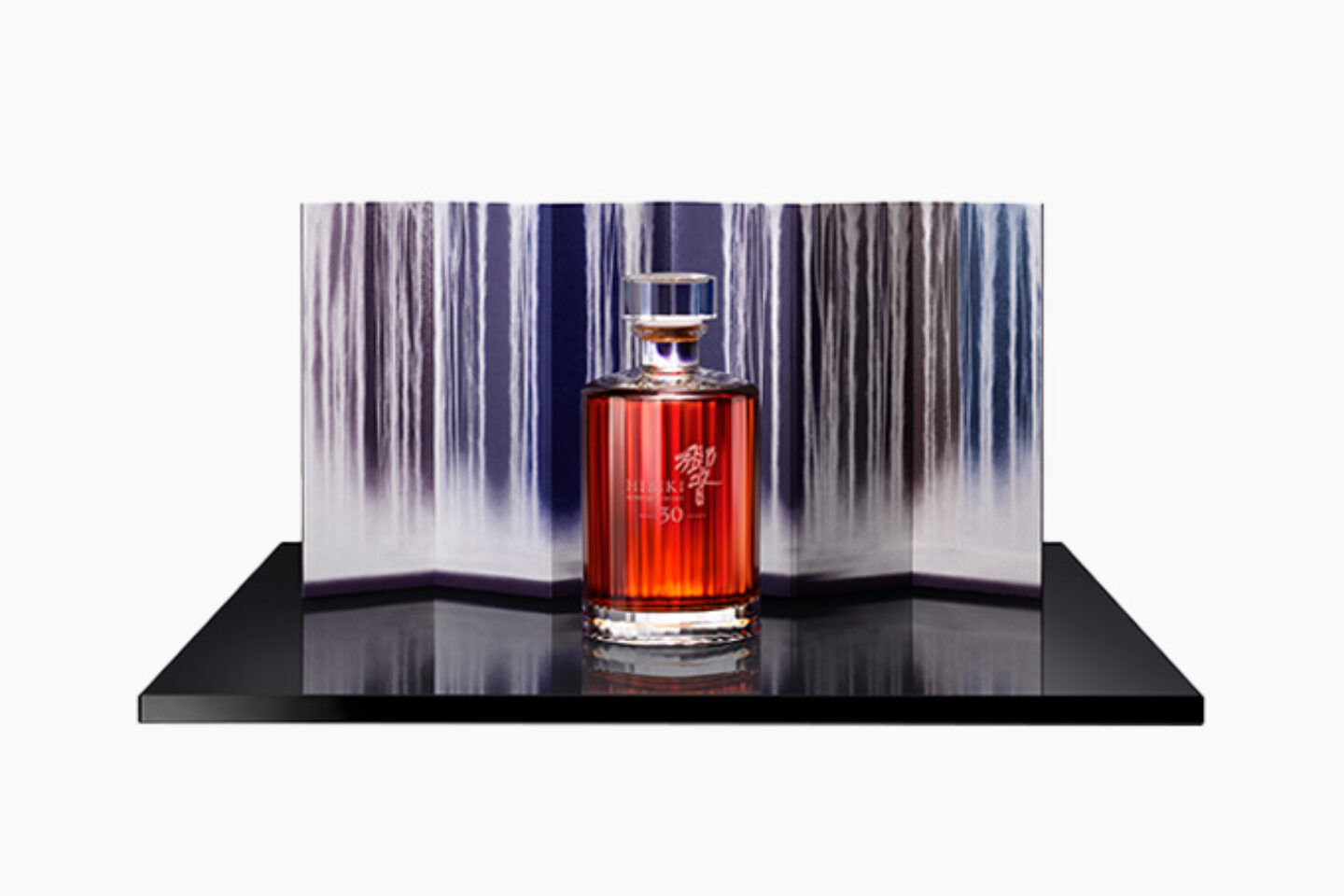 三得利 Hibiki 携手艺术家千住博推出联名限量版威士忌