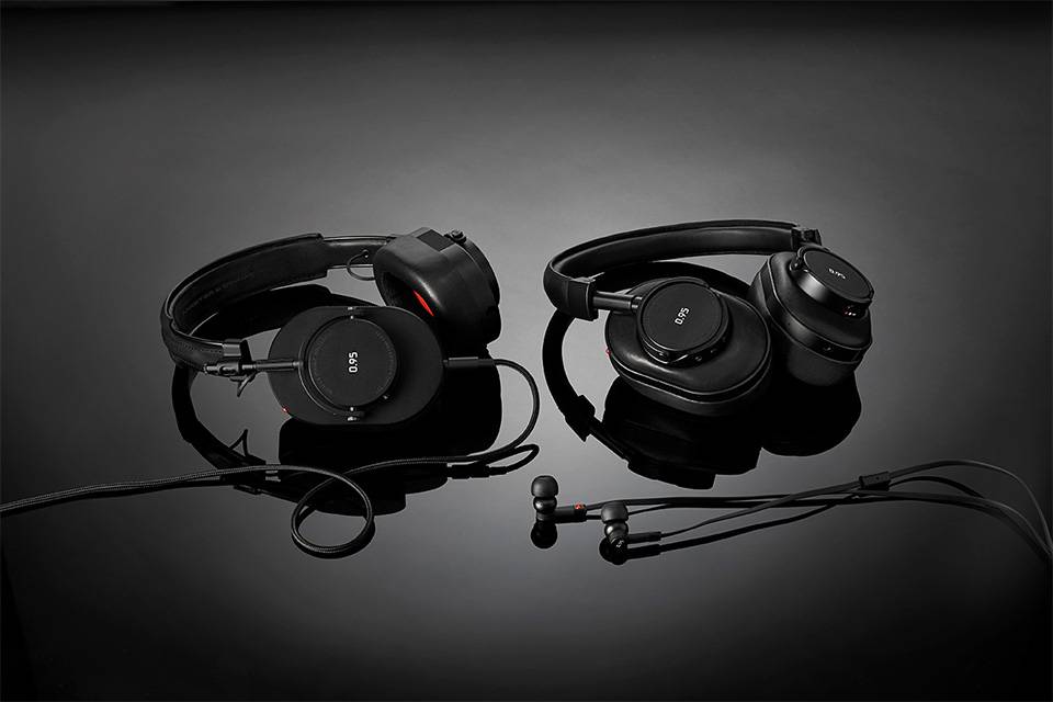master-and-dynamic-leica-headphones-02