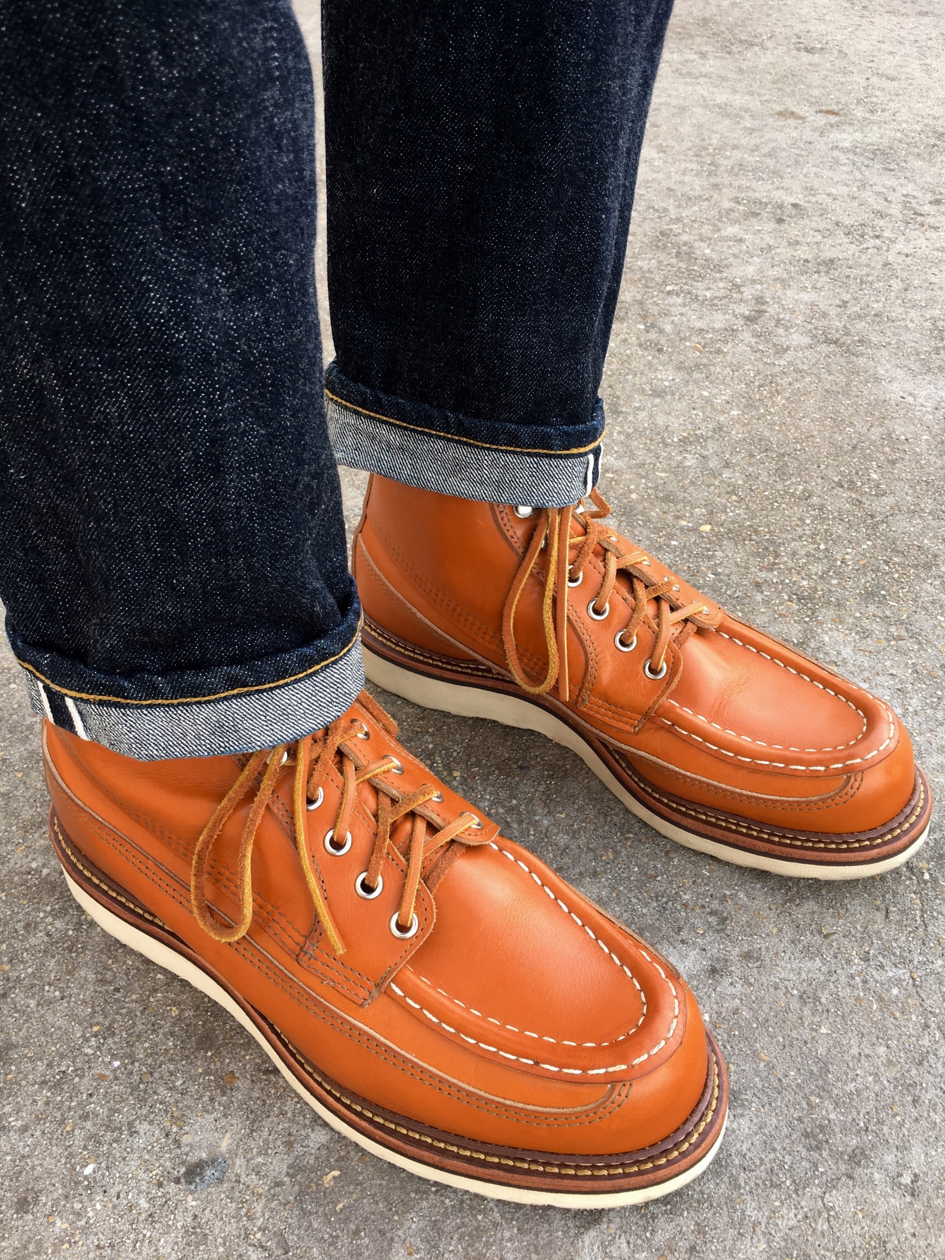 RED WING 狗标9850(造型“丑陋”...