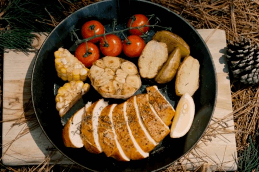 Glamping Cook：如何在露营时烹饪一道美味的“烟熏鸡胸肉”？