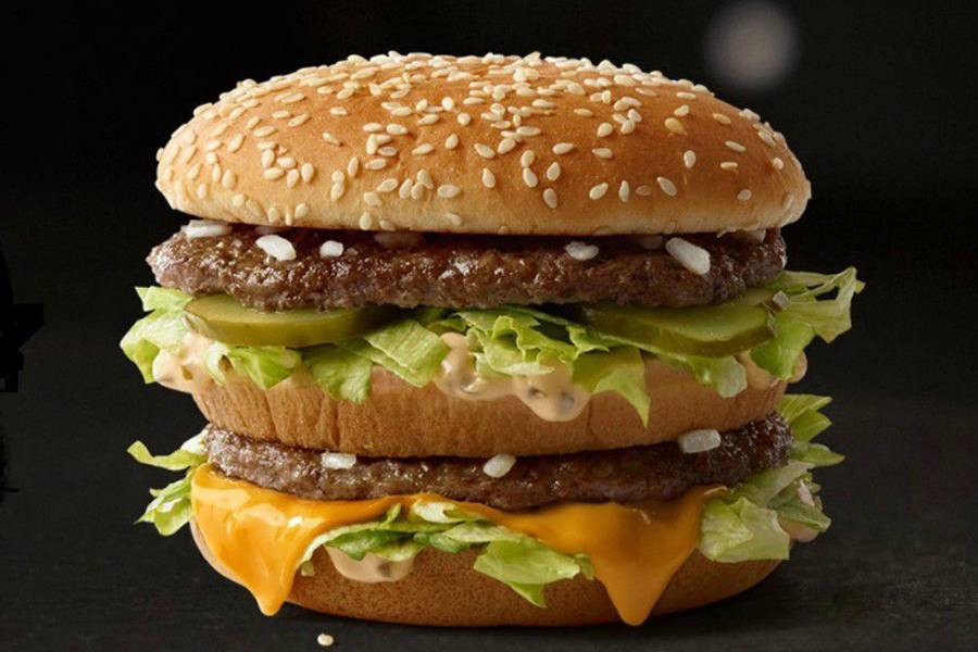 麦当劳脑洞广告：你还记得第一次吃汉堡包是什么时候吗？