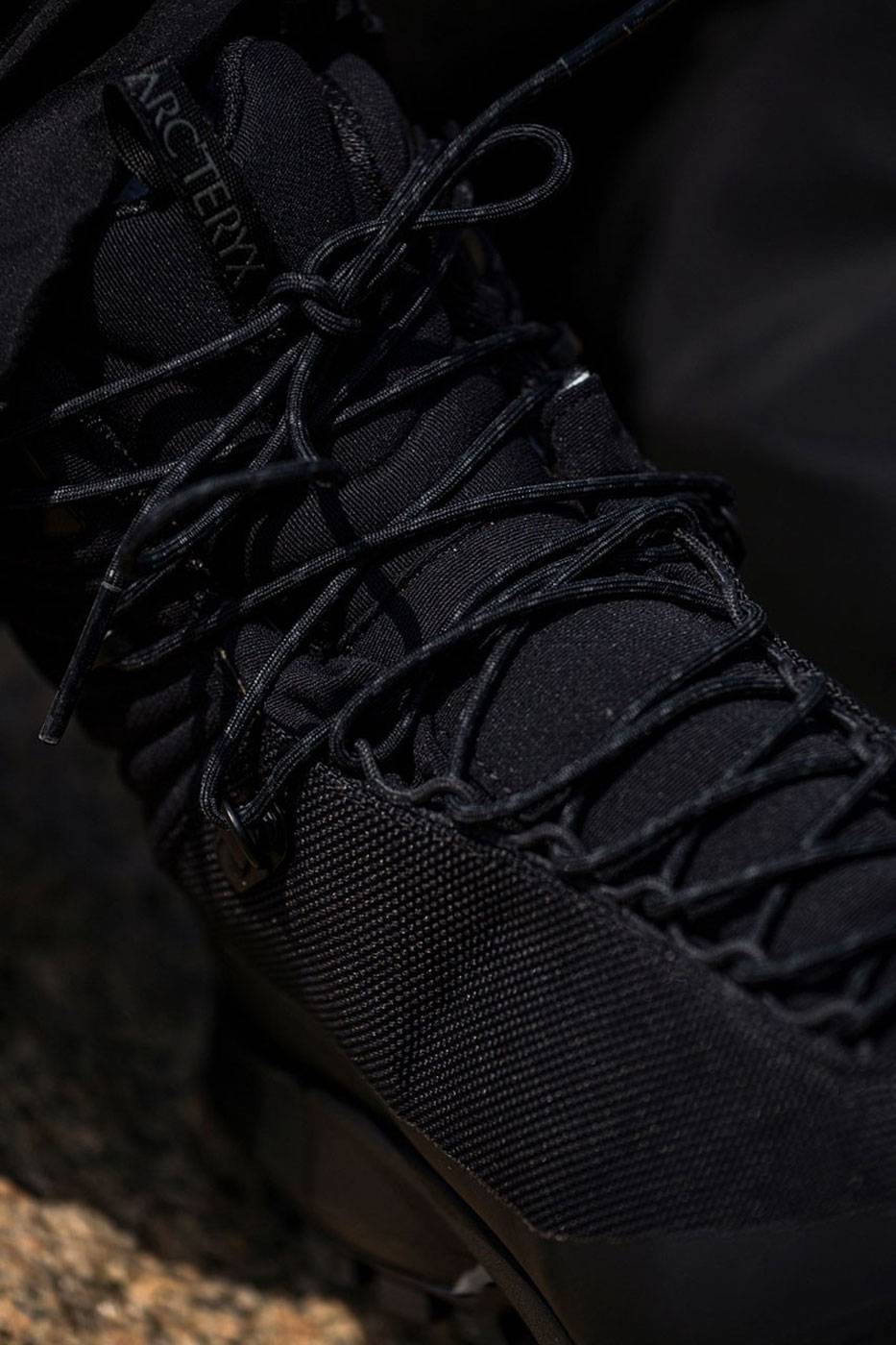 BEAMS 限定，Arc'teryx 发布Aerios AR MID 登山靴