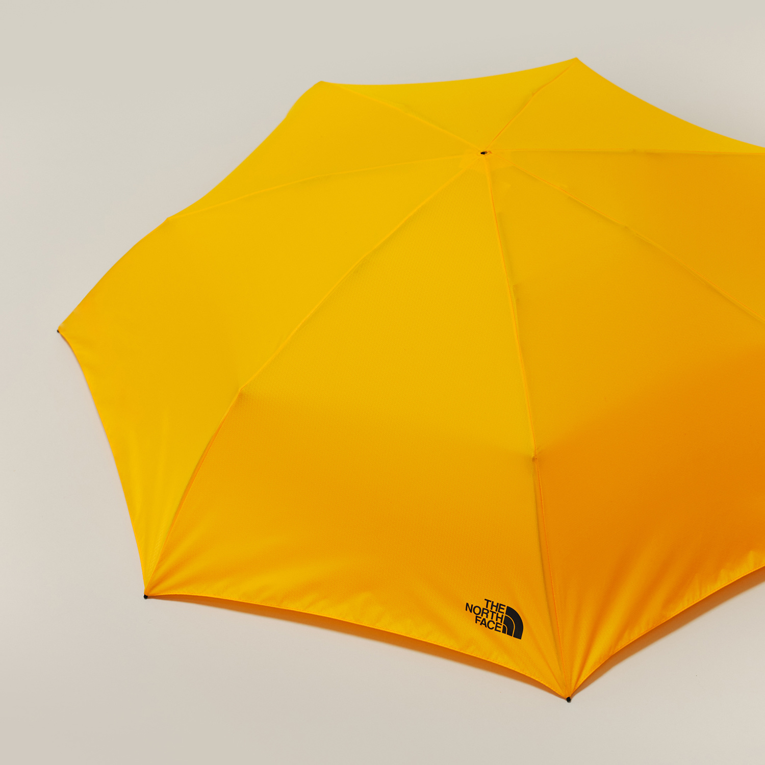 THE NORTH FACE 发布品牌首款折叠伞Module Umbrella
