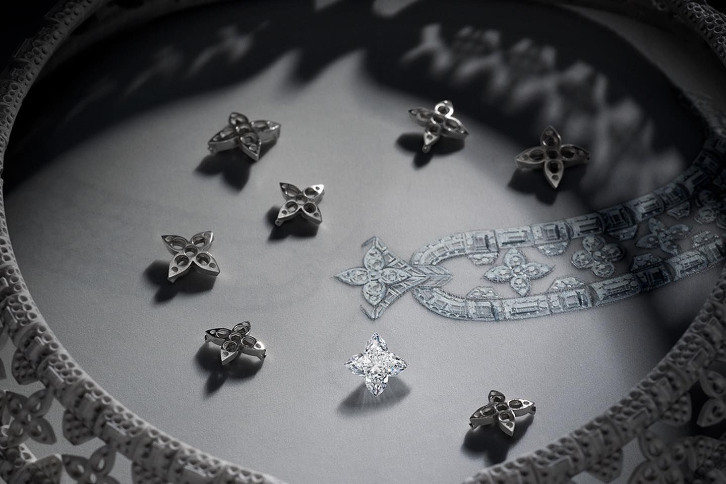 Louis Vuitton 推出 Deep Time 系列高级珠宝